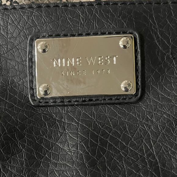 Nine West Snake Print Shoulder Handbag Purse Chic 90s Y2K - Picture 3 of 5